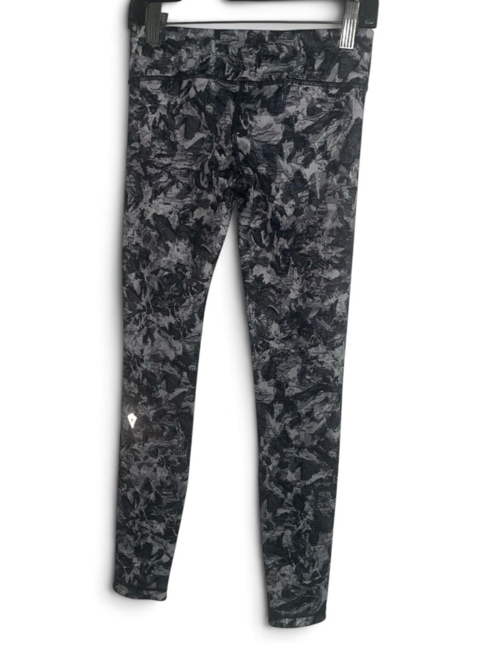 ivivva lululemon black and white  Tight